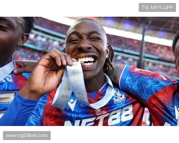 高位压迫成潮流,水晶宫格拉斯纳战术受赞誉